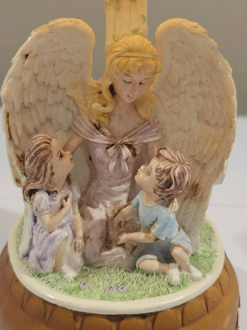 Vintage Guardian Angel Watching Over Children Table Lamp in Cream and Brown.
